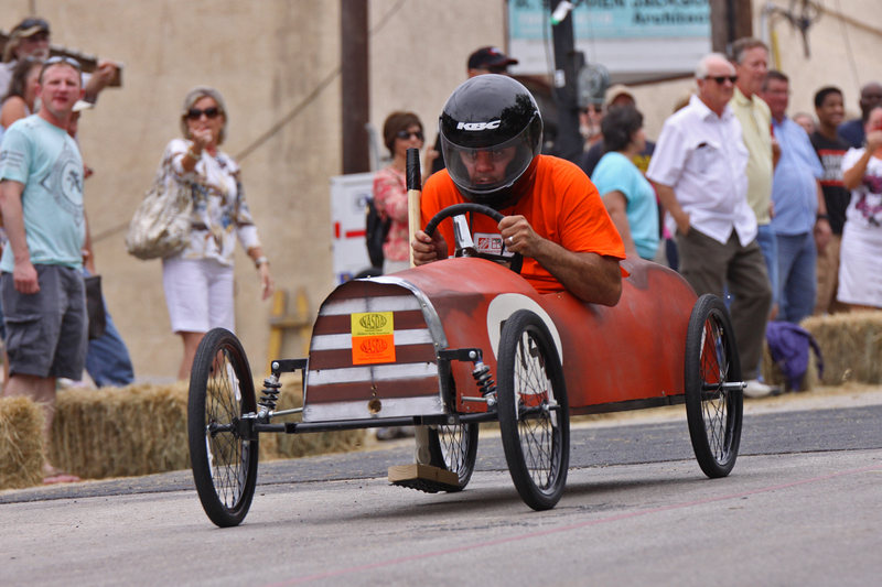 Illustration for article titled Soap Box Derby